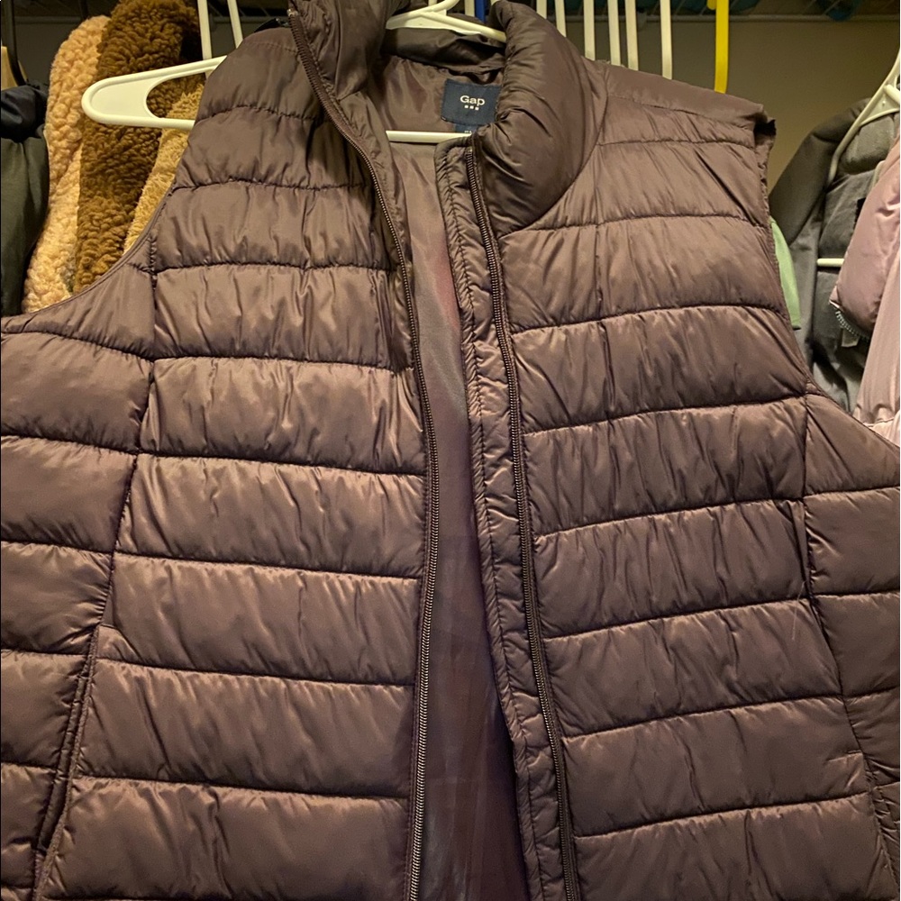 Ladies lightweight vest